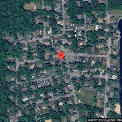 11 W Lakeview Rd, Stockholm, NJ 07460