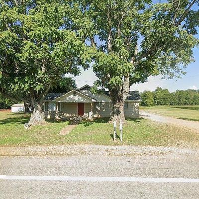 1104 N Highway 96, Lavaca, AR 72941