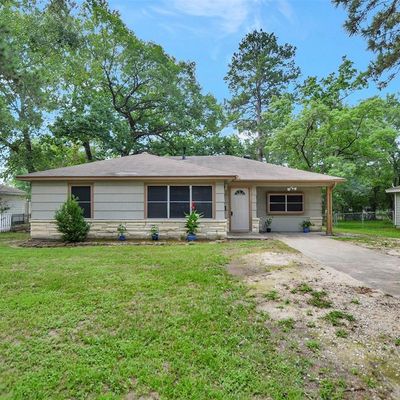 1105 Thomas Ave, Conroe, TX 77301