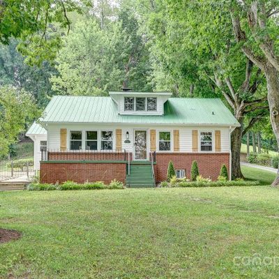 1110 Queentown Rd, Canton, NC 28716