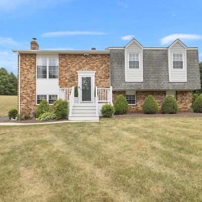 1112 Yorkshire Way, Westminster, MD 21158