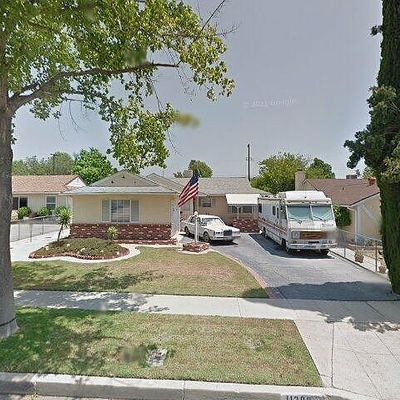 11208 Gloria Ave, Granada Hills, CA 91344