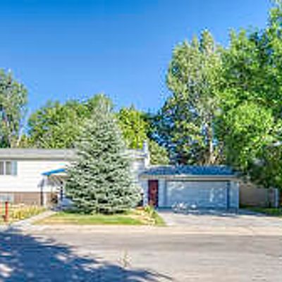 113 Overland Trl, Gillette, WY 82716