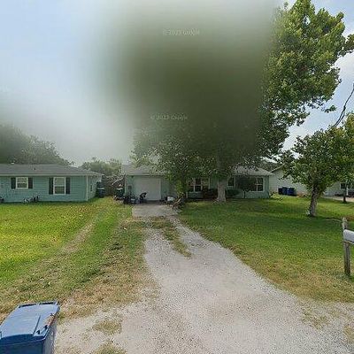 1206 Lady Clare St, Rockport, TX 78382