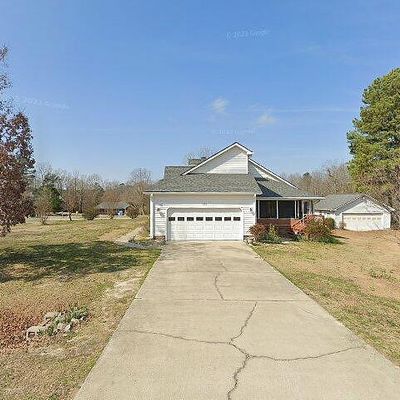 101 Marlin Ln, Pikeville, NC 27863