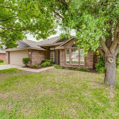 1012 N Carolina Ave, Midlothian, TX 76065