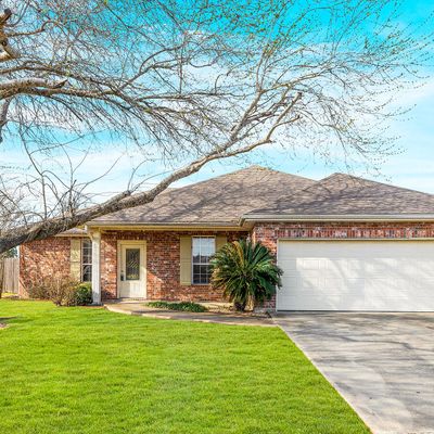 102 Jackie Cir, Lafayette, LA 70506