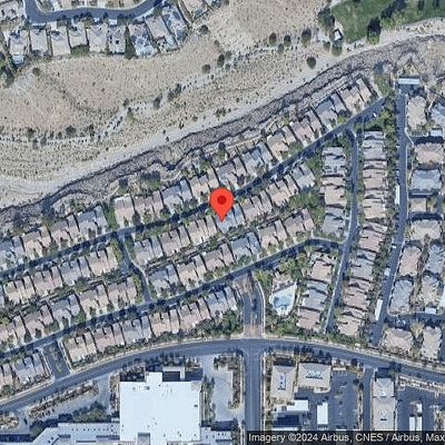 10205 Birch Bluff Ln, Las Vegas, NV 89145