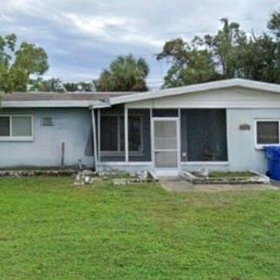 10570 127 Th Ave, Largo, FL 33773