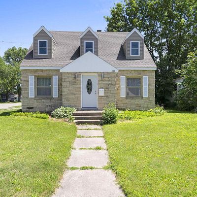 106 Mckinley Ave, Clintonville, WI 54929