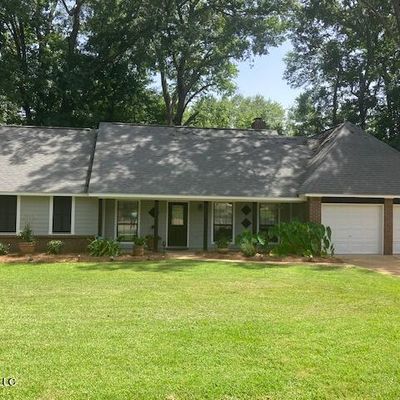 108 Lowe Cir, Clinton, MS 39056