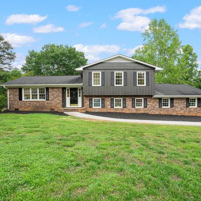 108 Windamere Rd, Easley, SC 29640