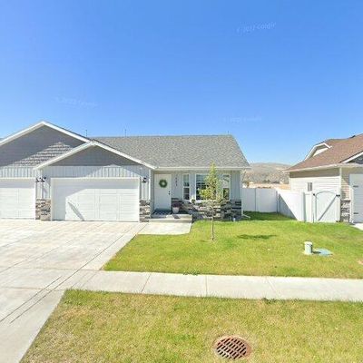 1083 Pinewood St, Pocatello, ID 83202