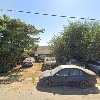 1350 S Crestview St, Porterville, CA 93257