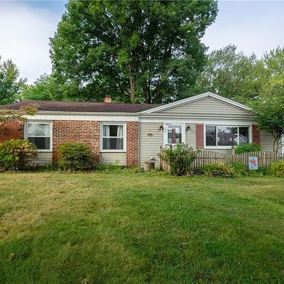 1499 Wakefield Dr, Hermitage, PA 16148