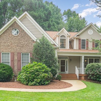 125 Cherokee Dr, Mooresville, NC 28117