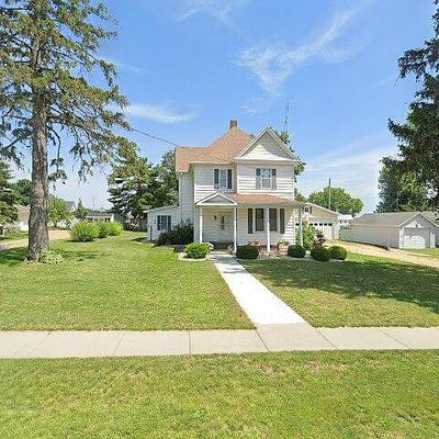 125 W Barber Ave, Livingston, WI 53554