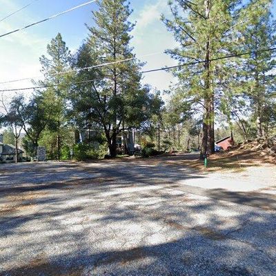 17322 Grace Ct, Grass Valley, CA 95949