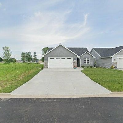 1890 N Margaret St, Appleton, WI 54913