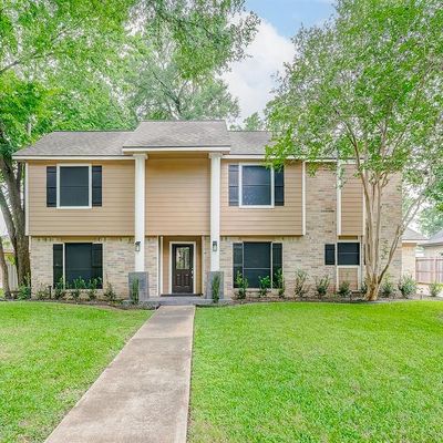 1903 Morton League Rd, Richmond, TX 77406