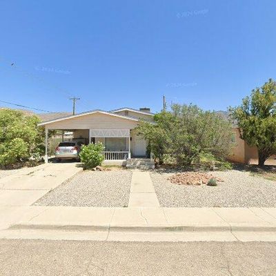 1514 Utah Ave, Alamogordo, NM 88310