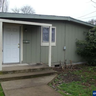 155 Hiatt St, Lebanon, OR 97355