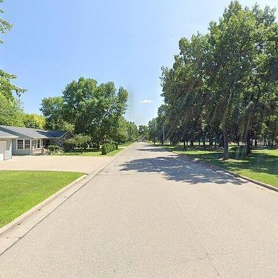 1576 Bruce St, Oshkosh, WI 54901