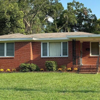 1612 Bassett Rd, Jacksonville, FL 32208