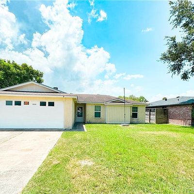 2113 Meadowwalk Dr, Corpus Christi, TX 78414