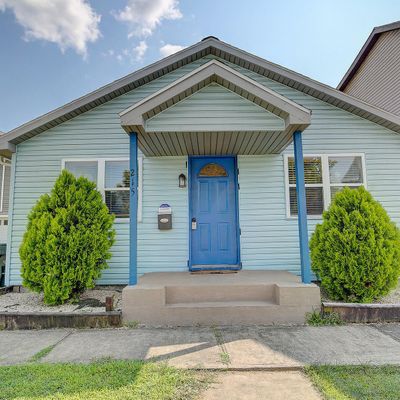 215 E Walnut St, Selinsgrove, PA 17870