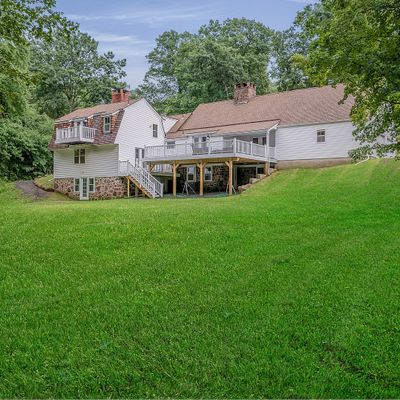 195 Newgate Rd, East Granby, CT 06026