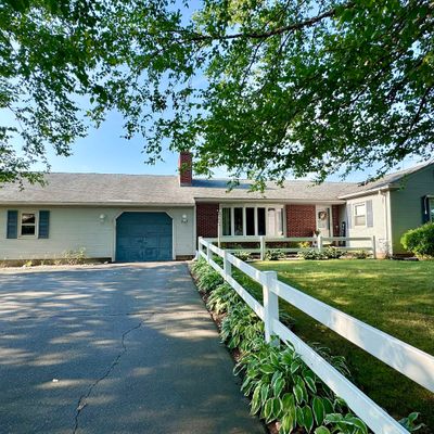 207 Spring St, Windsor Locks, CT 06096