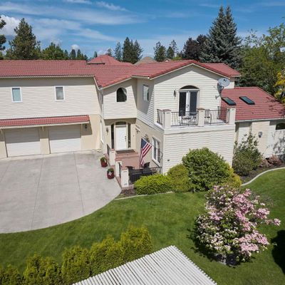 2078 S Parkwood Cir, Spokane, WA 99223