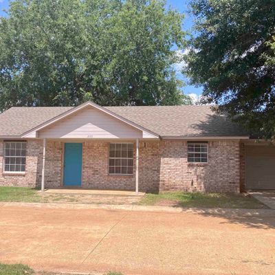 208 Summerset Ct, Bullard, TX 75757