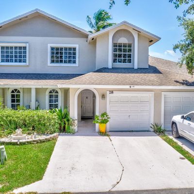 28 Desford Ln, Boynton Beach, FL 33426