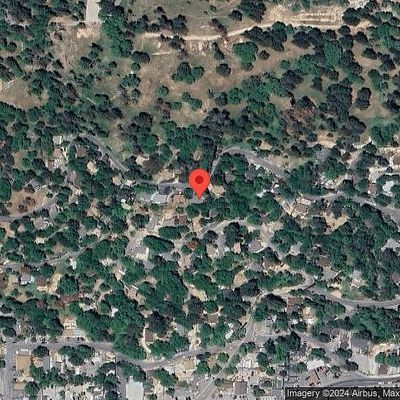 23881 Zurich Dr, Crestline, CA 92325