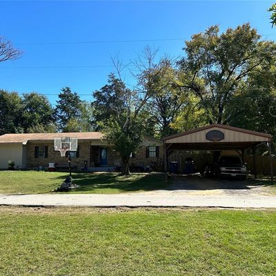 242 Reeder St, Buffalo, TX 75831