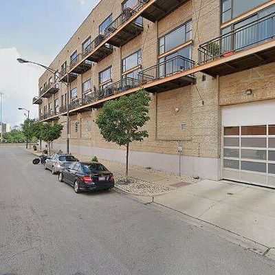 2545 S Dearborn St #P 6, Chicago, IL 60616