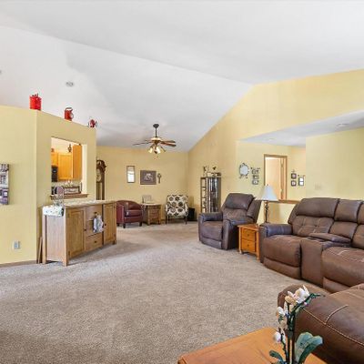 3330 E College Ave #1, Cudahy, WI 53110