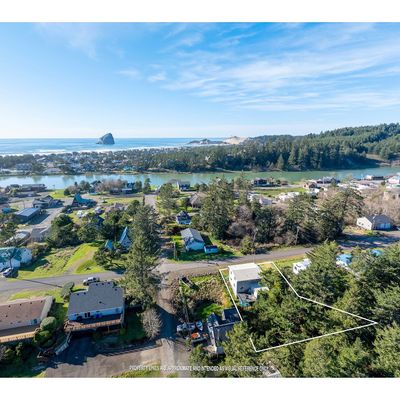 34735 Third St, Pacific City, OR 97135