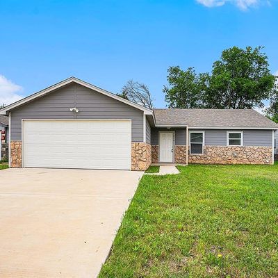 416 Whitney Ct, Rio Vista, TX 76093