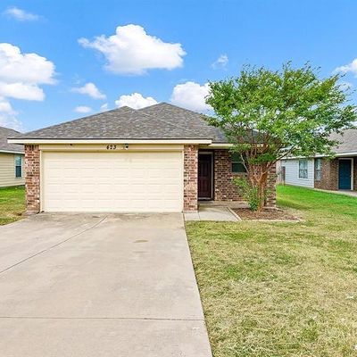 423 Glenwood St, Gainesville, TX 76240