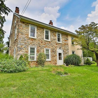 4262 Hecktown Rd, Bethlehem, PA 18020