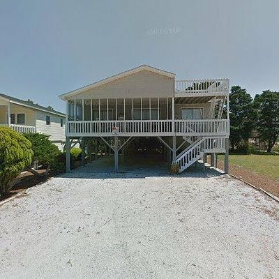 435 2 Nd St, Sunset Beach, NC 28468