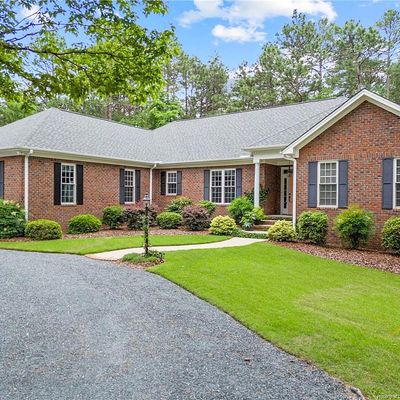 395 Donald Ross Dr, Pinehurst, NC 28374