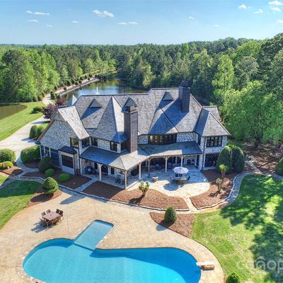 525 Lake Lynn Rd, Concord, NC 28025