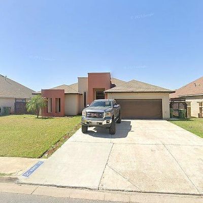 5507 Barbwire Ln, Brownsville, TX 78526