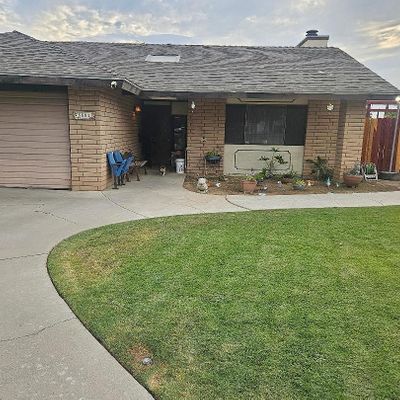 5801 Shandon Ln, Bakersfield, CA 93306