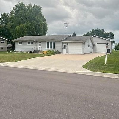 506 6 Th Ave S, Lakefield, MN 56150