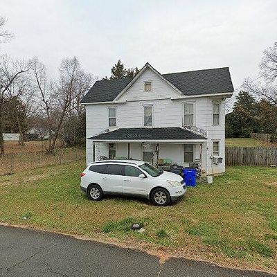 506 W 4 Th St, Siler City, NC 27344